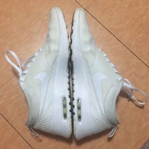 Nike Air Max Thea White Size 7.5